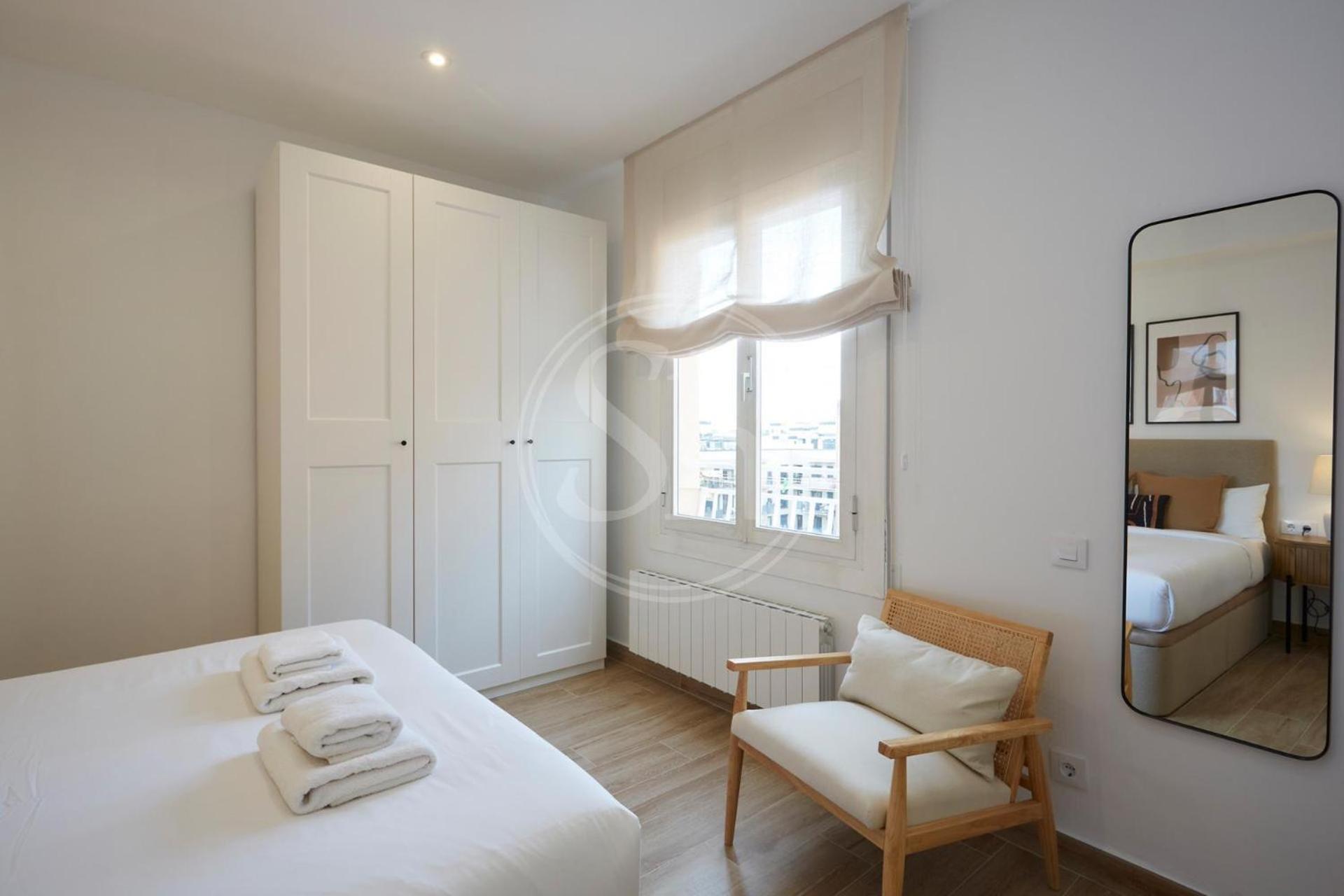 Hermoso Junto A La Sagrada Familia Apartamento *