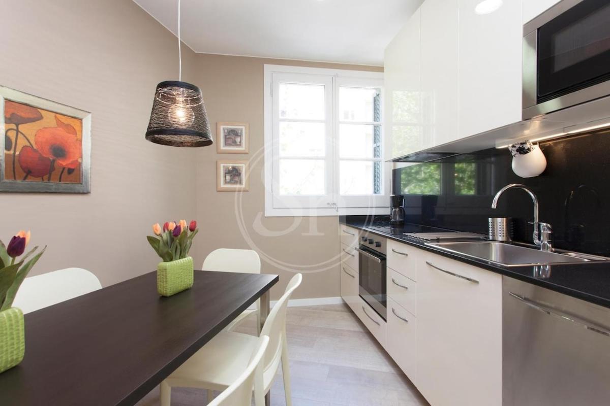 Hermoso Junto A La Sagrada Familia Appartement Barcelona